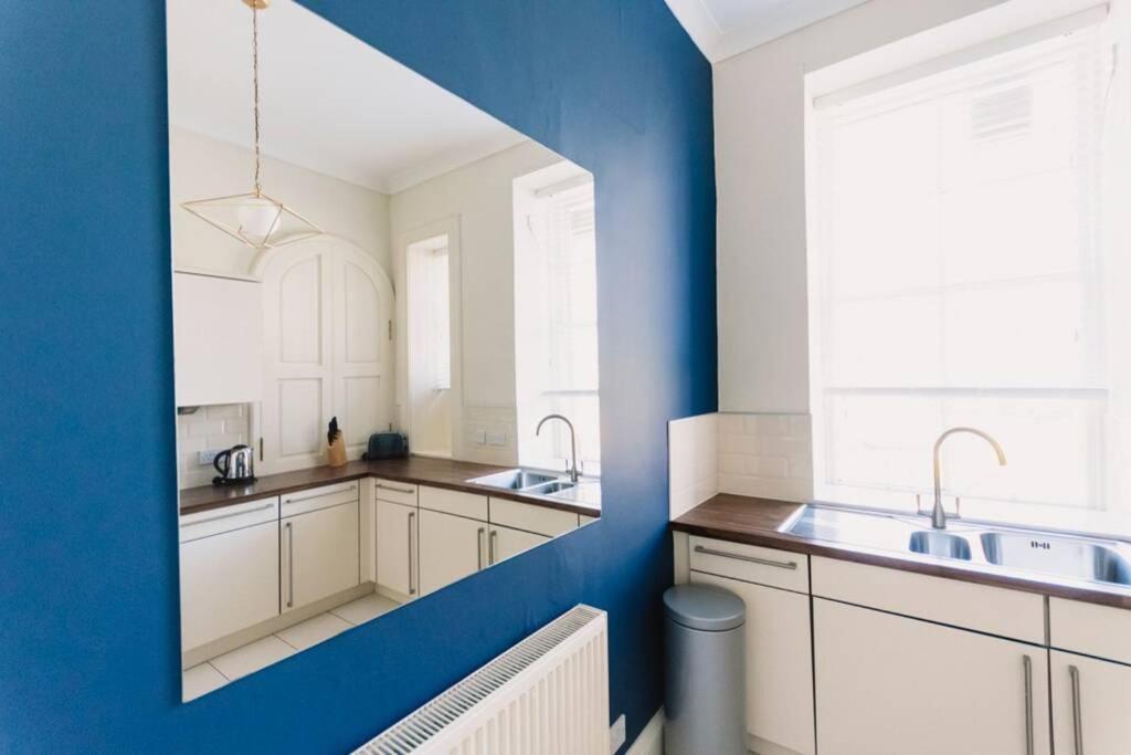 Atholl Apartment - A Unique Apartment In Countryside Park With Wifi And Access To Pool And Bar Perth Eksteriør bilde