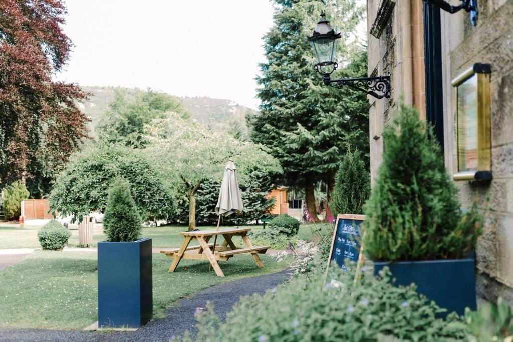 Atholl Apartment - A Unique Apartment In Countryside Park With Wifi And Access To Pool And Bar Perth Eksteriør bilde