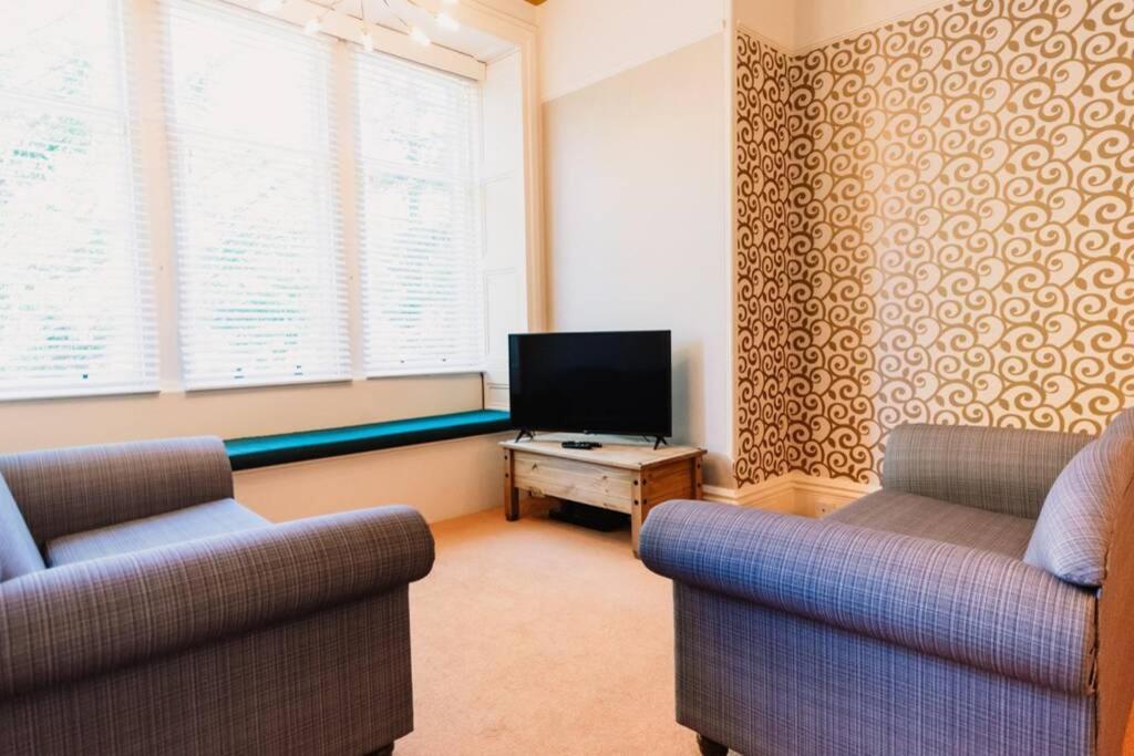 Atholl Apartment - A Unique Apartment In Countryside Park With Wifi And Access To Pool And Bar Perth Eksteriør bilde