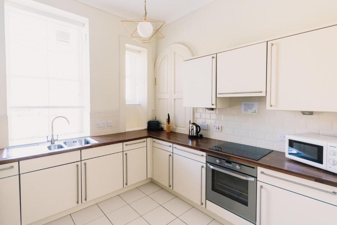 Atholl Apartment - A Unique Apartment In Countryside Park With Wifi And Access To Pool And Bar Perth Eksteriør bilde